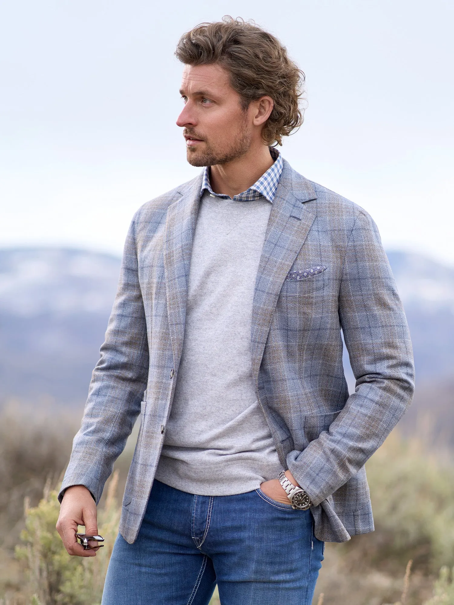 Stylish Di Campa Wool Silk Blazer for Men - Elegant Tailored Fit Jacket for Formal and Casual Wear